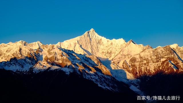 你最想去哪兒玩?世界公認最美雪山進入最佳觀賞期