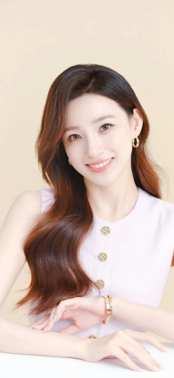 央视美女主持马凡舒