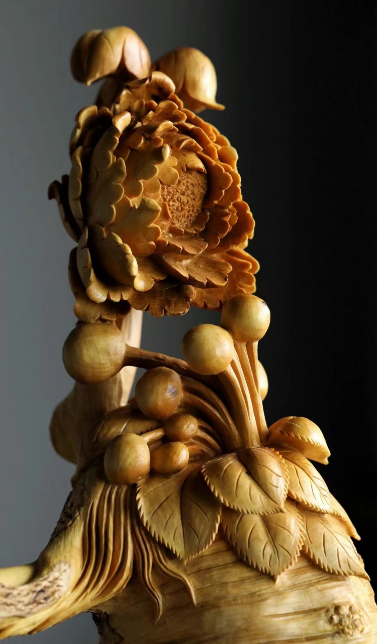 黄杨木 | 人参 摆件 黄杨木整料纯手工雕刻人参,手工镂空雕刻,惟妙惟