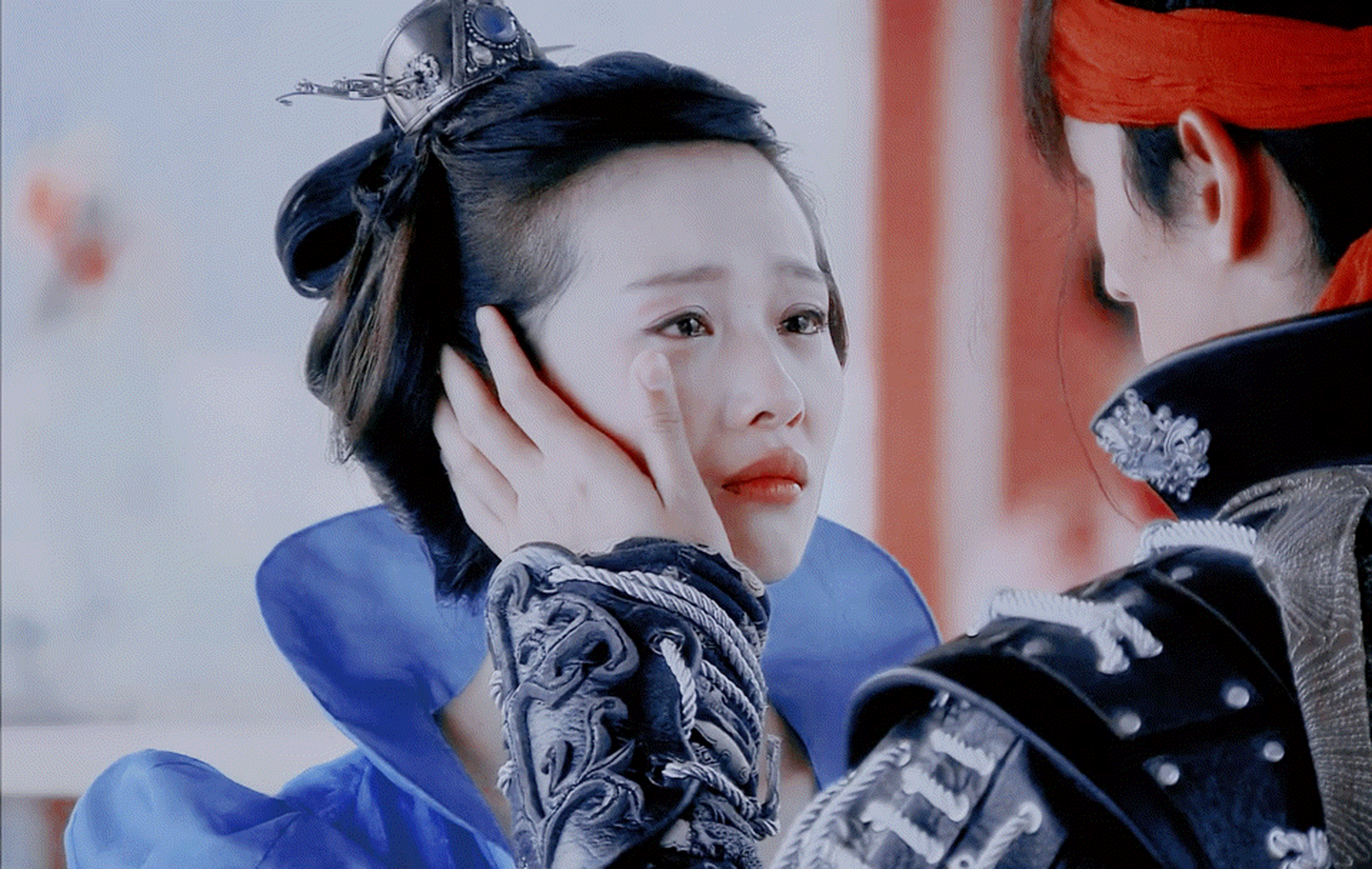 因为《玉骨遥》里任敏古装扮相被吐槽太丑,出现了一个"仙侠剧女主颜值