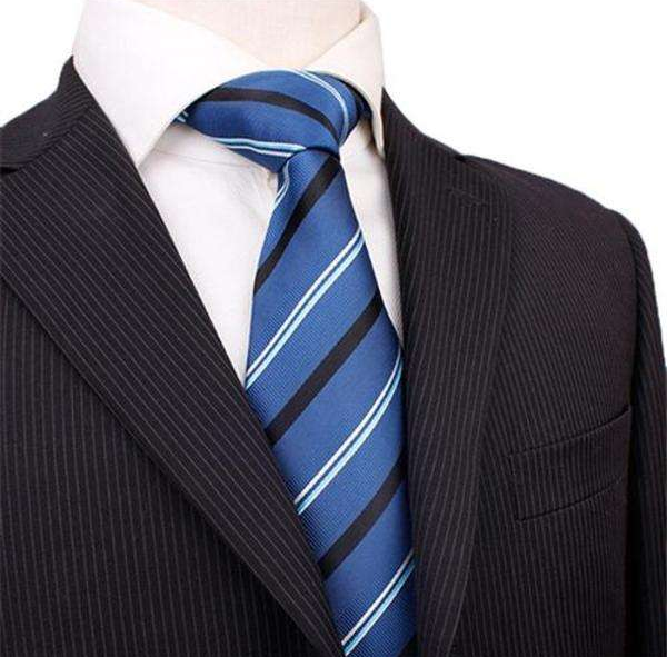 男生一生都不能缺一条领带,你喜欢纯色的还是花色呢?