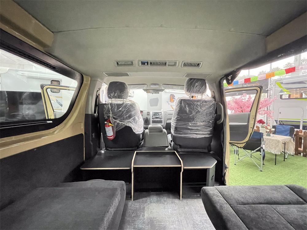 福田g7四驱越野露营车,6at自动挡,海狮同平台,空间更大