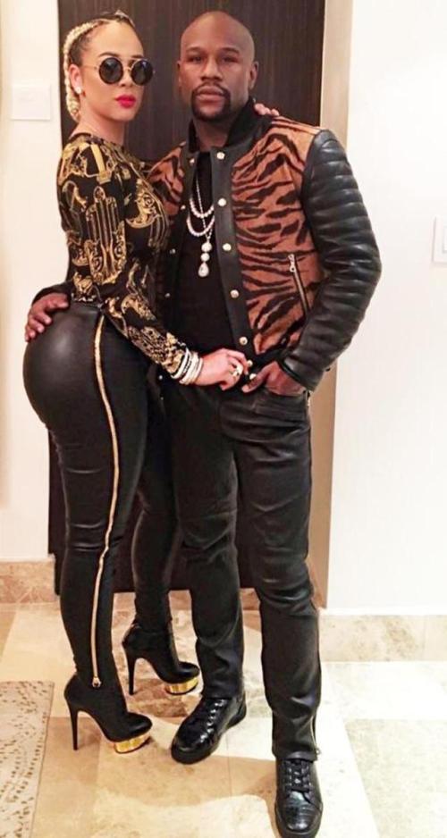 梅威瑟公然招妾不替7女友考虑,一夫一妻在钱财面前好生无力