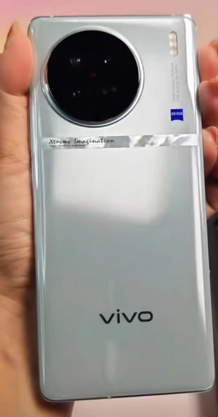 新出来的vivo x90s和vivo x90有什么差别吗?