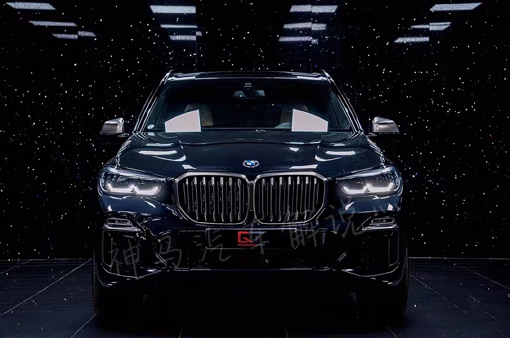 bmw家族的suv标杆!星空车顶 四驱,动力强悍不输揽胜,真犀利