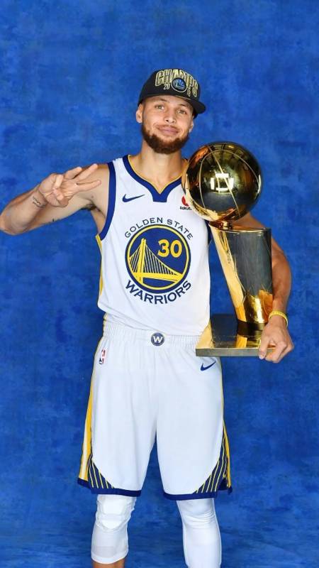 恭喜勇士恭喜库里,勇士击败绿军夺得2021-22赛季总冠军,库里fmvp,完美