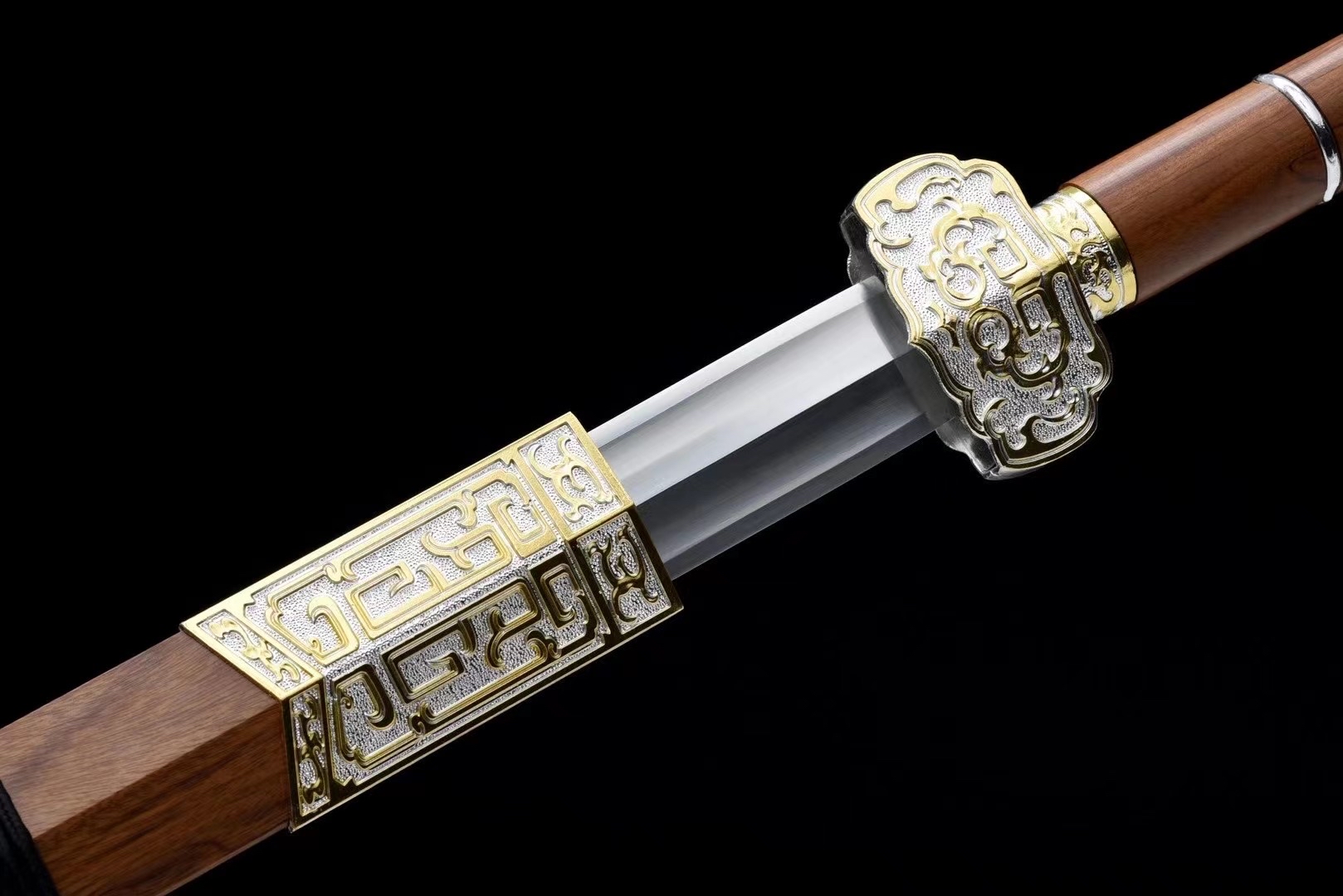 《金装如意剑》