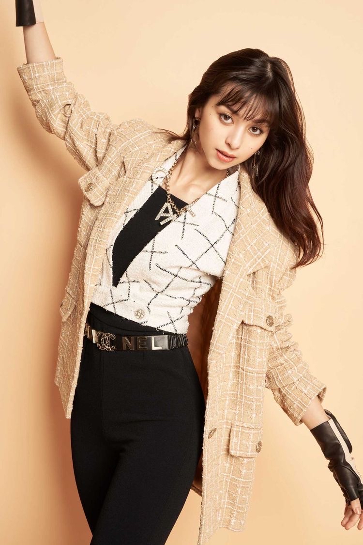 混血模特中条あやめ,英国人父亲的血缘都写在她脸上