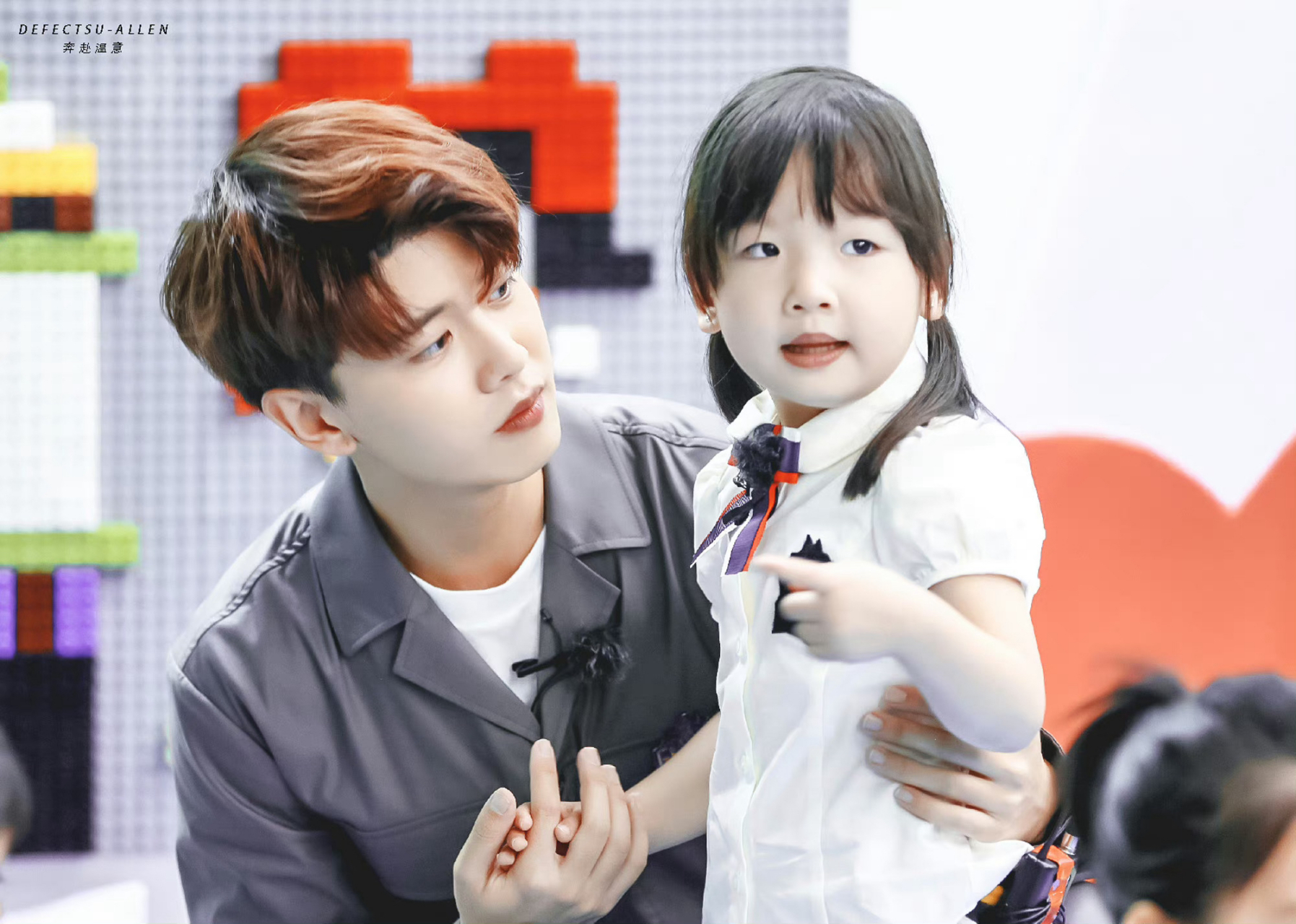 祝各位六一儿童节快乐!#任嘉伦