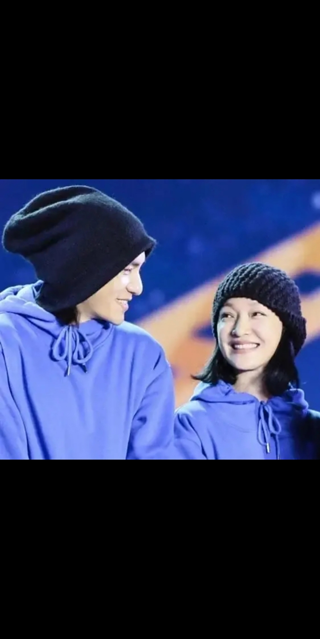 2014年,周迅在跟高圣远的婚礼上邀请陈坤的儿子优优上台送戒指.