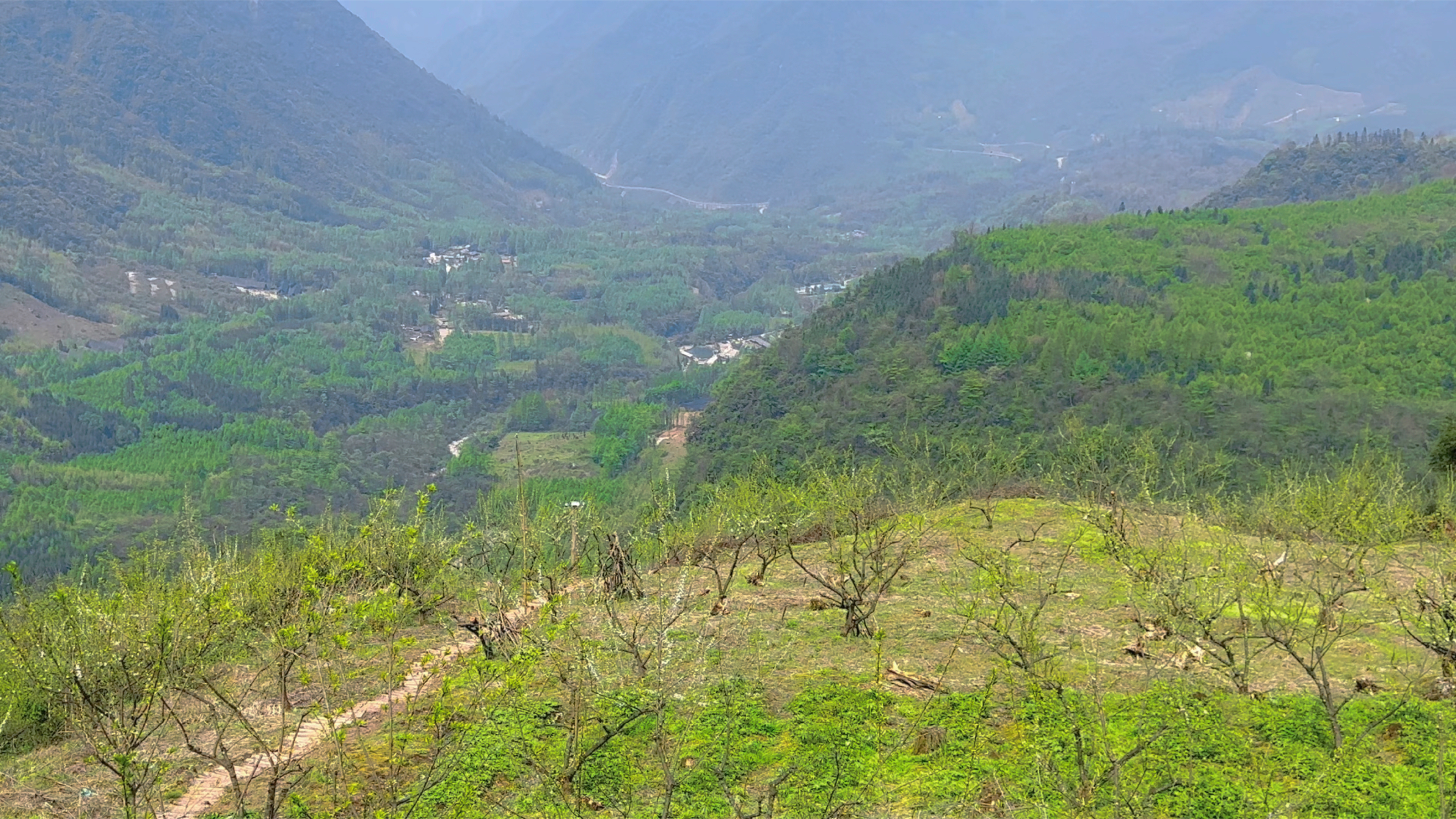 成都冷门景点徒步系列,崇州琉璃坝,山路崎岖风景秀丽