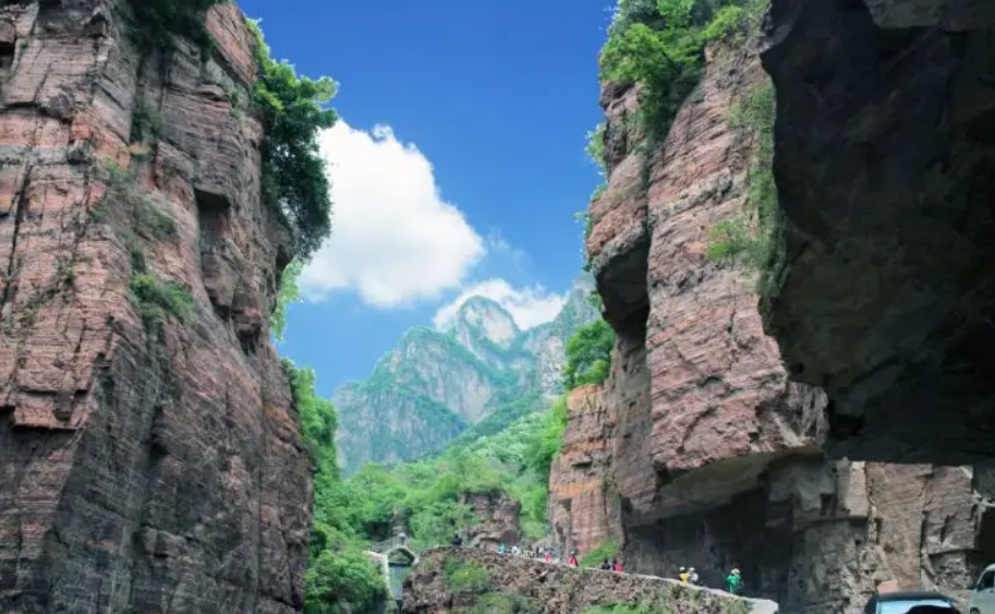 河南辉县万仙山景区图片