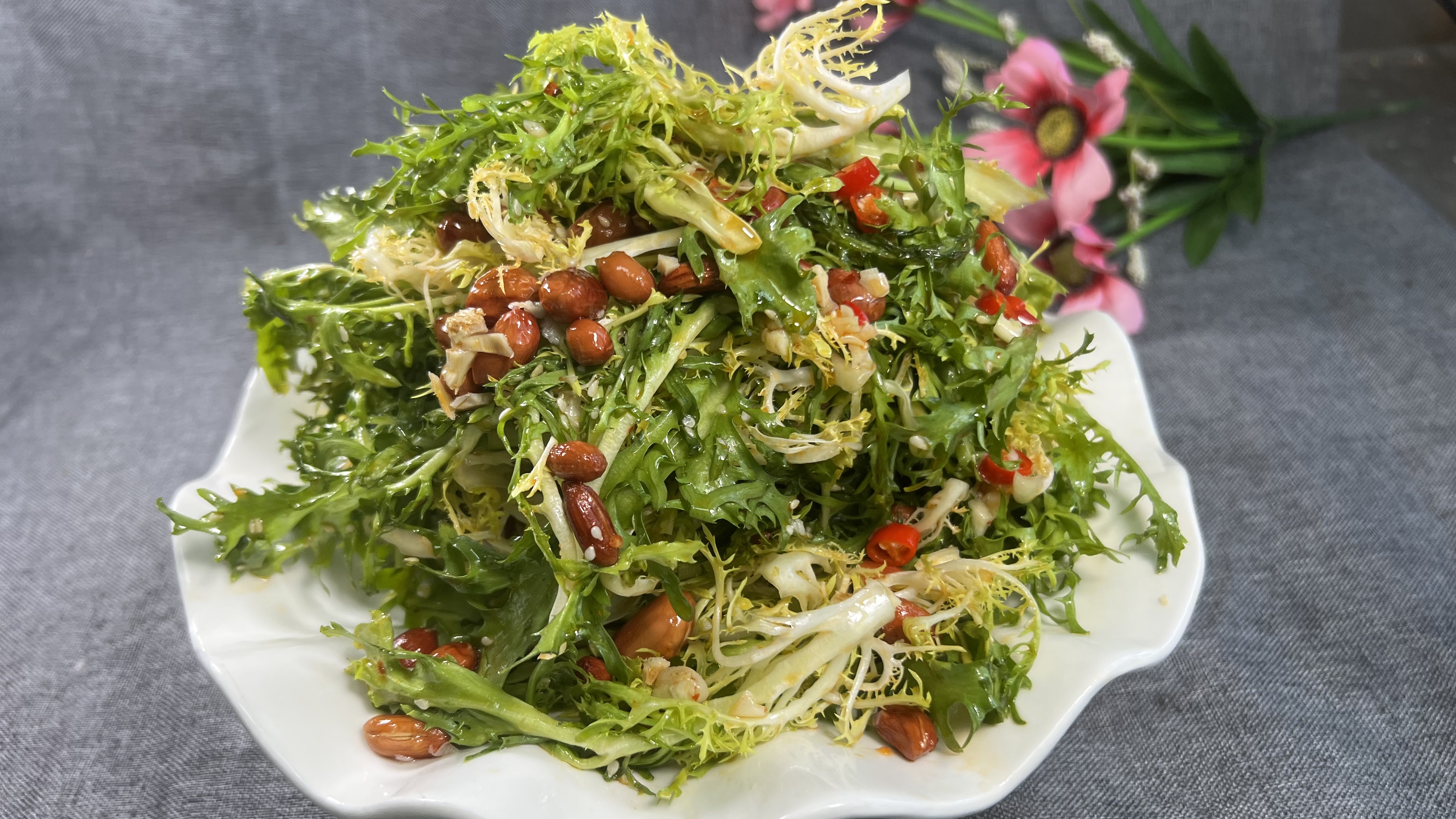 饭店的凉拌苦菊为啥好吃?原来做法有技巧,清脆爽口开胃解腻