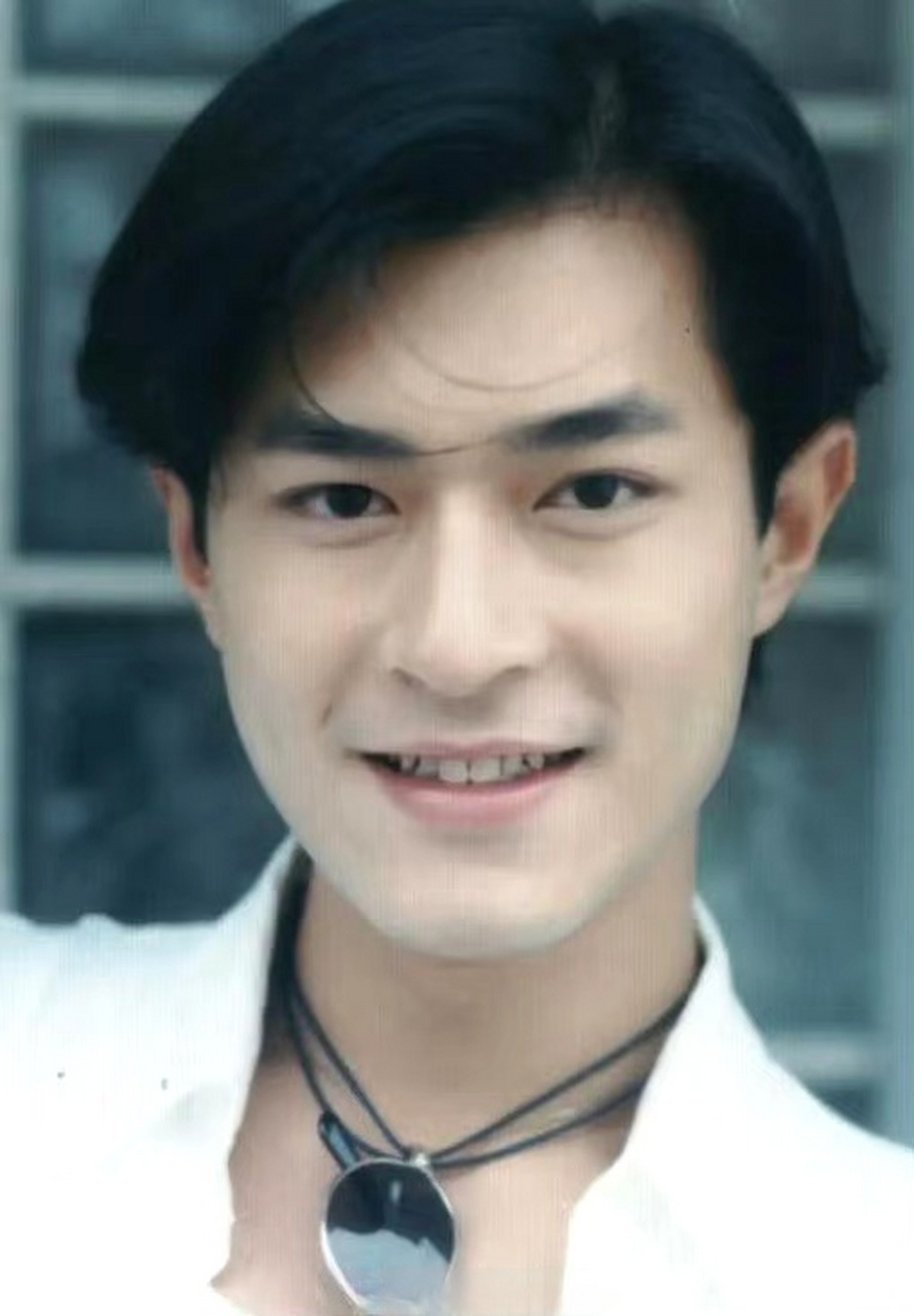 古天乐的眉毛这是怎么了?