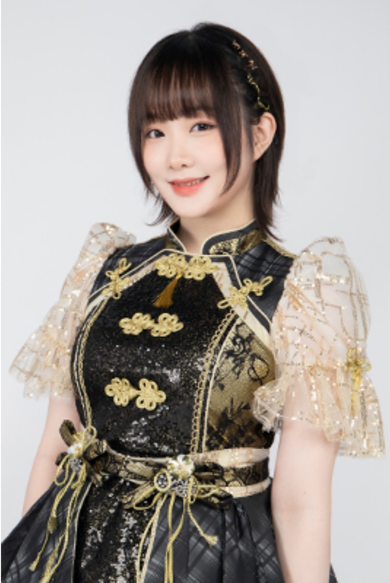 翟羽佳