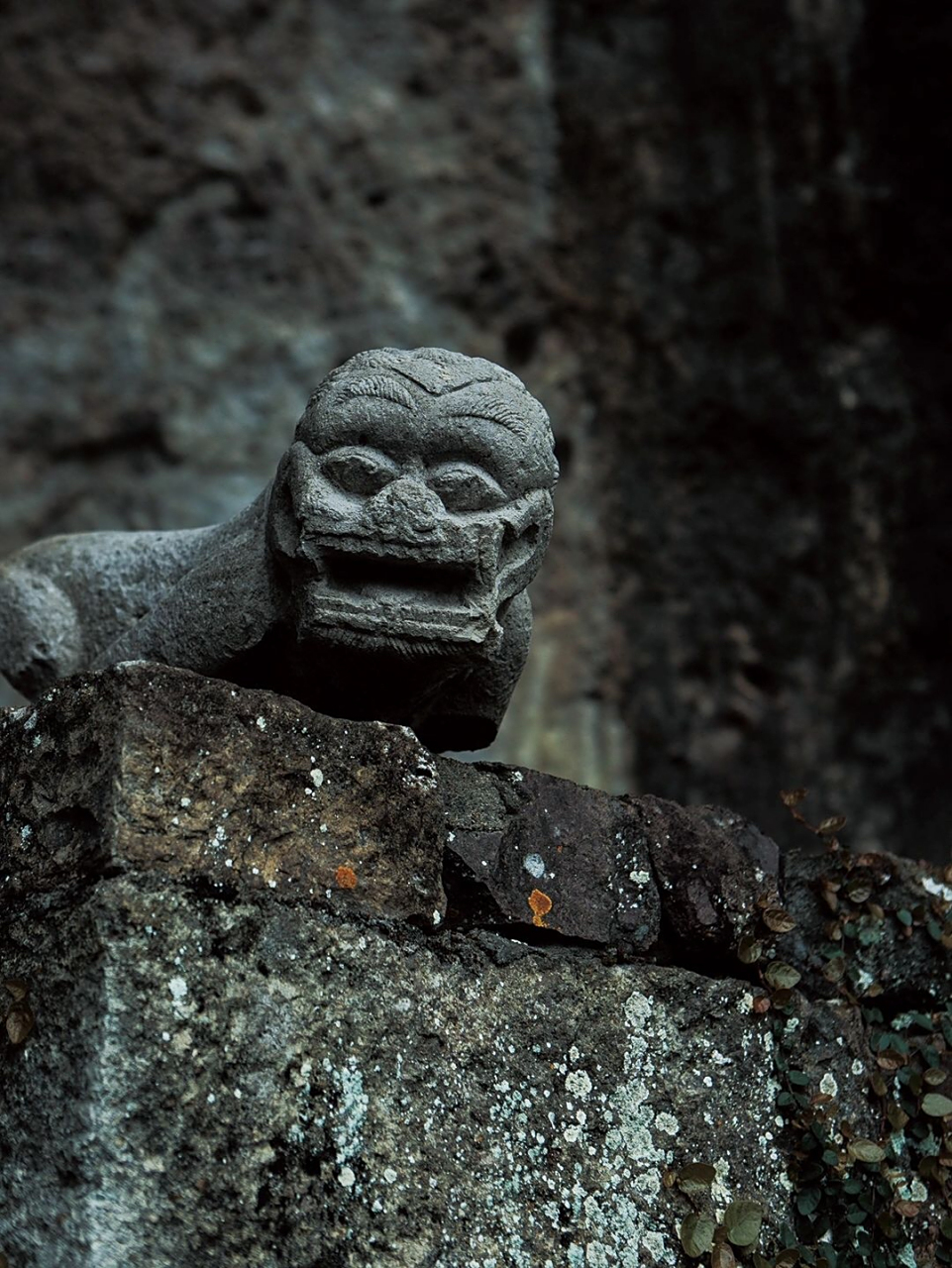 寻访寒山隐居的山洞,偶入吴冠中写生的古村|||明岩古寺,位于离天台