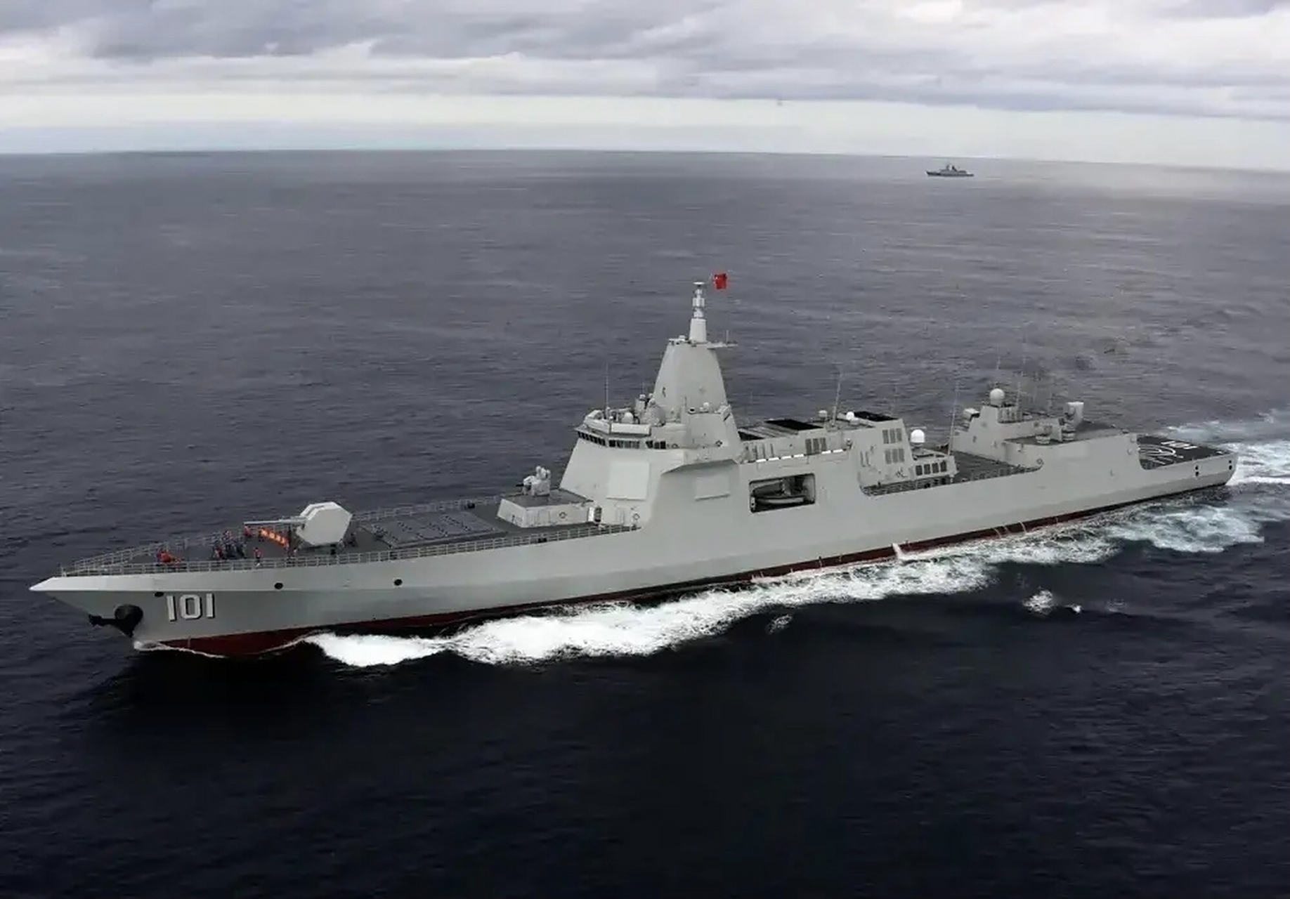 中国9899海军101南昌舰 055型驱逐舰