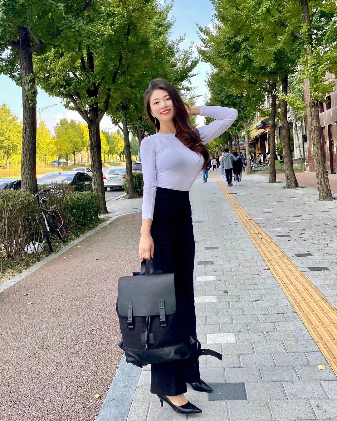 韩国瑜伽女神kim syung时尚搭配欣赏