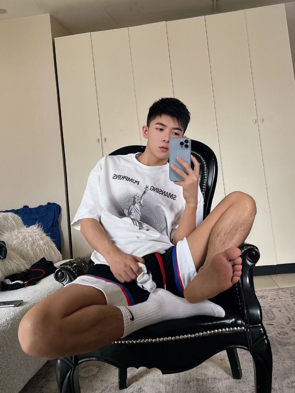 你就是夏日那一道凉爽的风#腹肌# #薄肌# #体育生