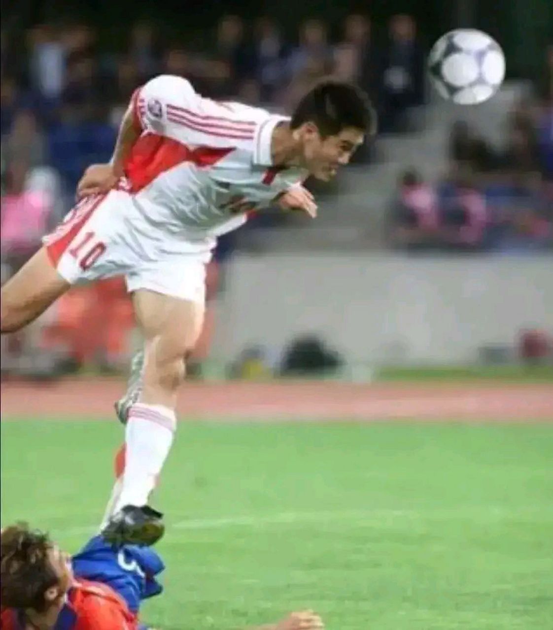 "宿茂臻的头球技术,在当时就是亚洲第一!