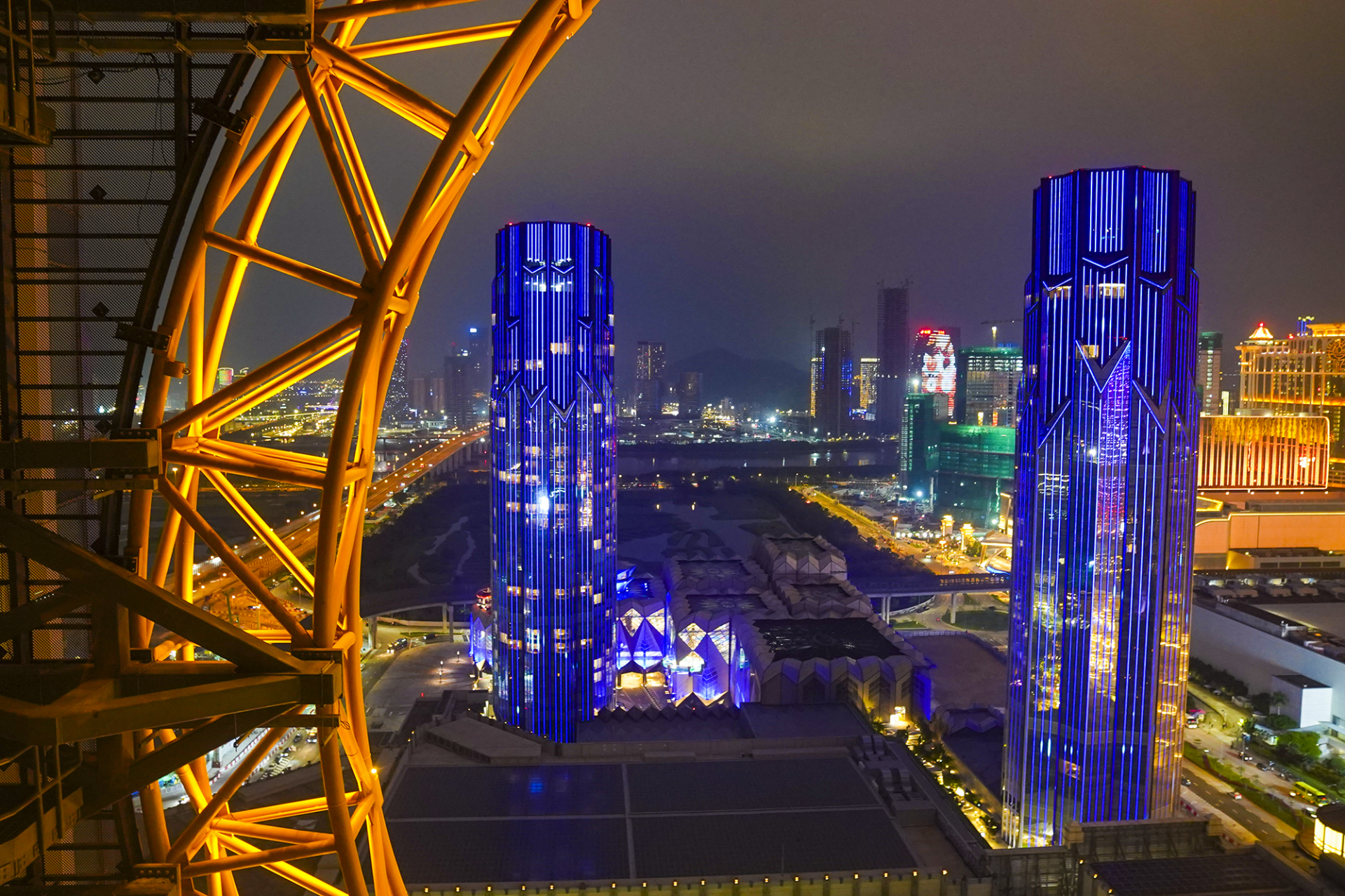 去澳门,一定要住一回五星级酒店,这才是澳门旅游的精华.