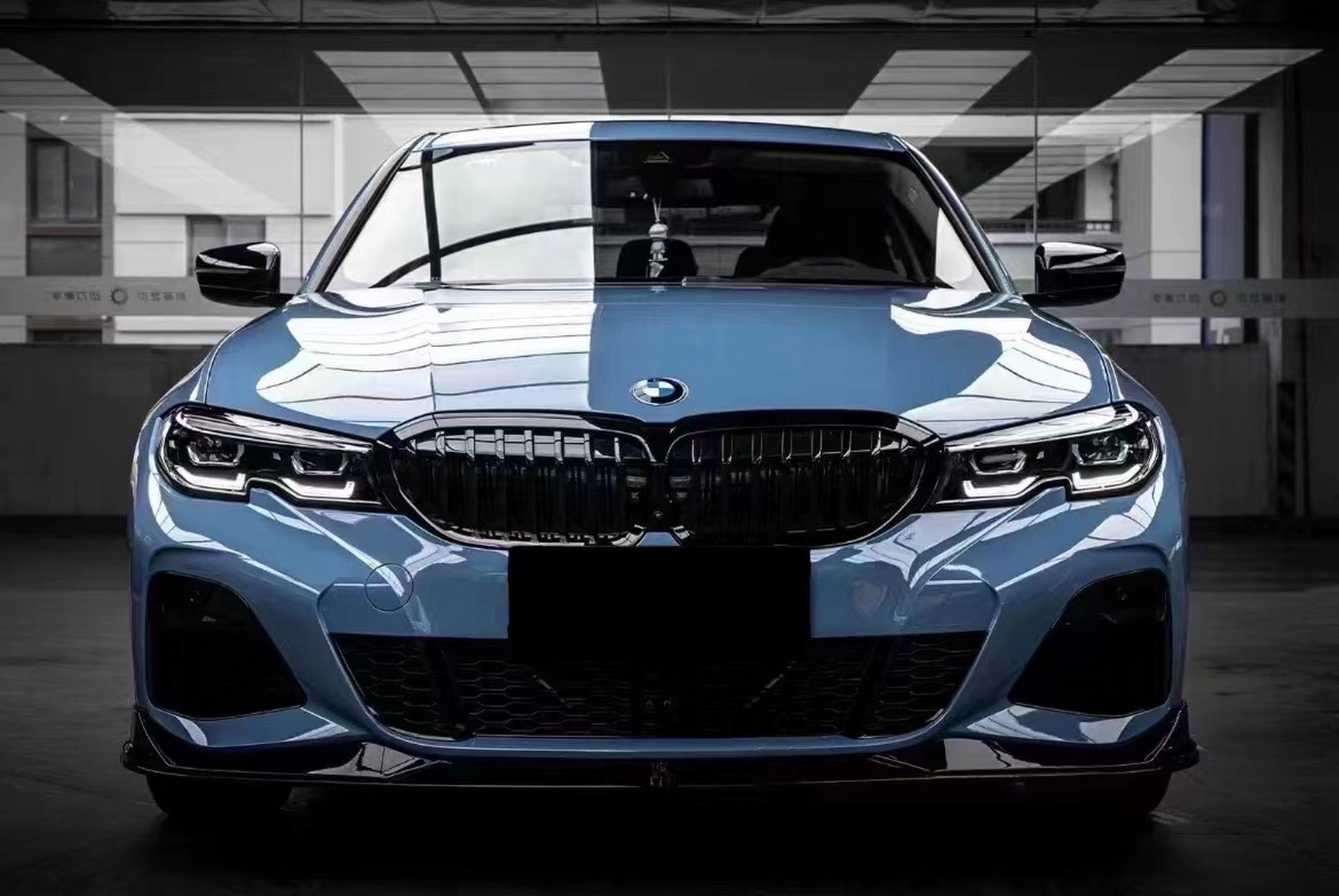 汽车车漆改色贴膜怎么选6315 宝马pet瓷器蓝色效果分享 #pet瓷器