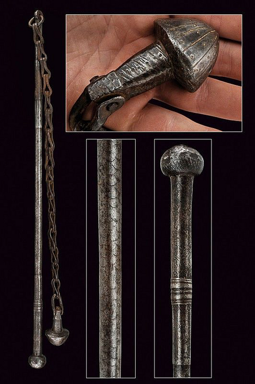 南亚古代的连枷,全部铁制,手柄刻有鳞片,八角形握把便于施力,头部呈