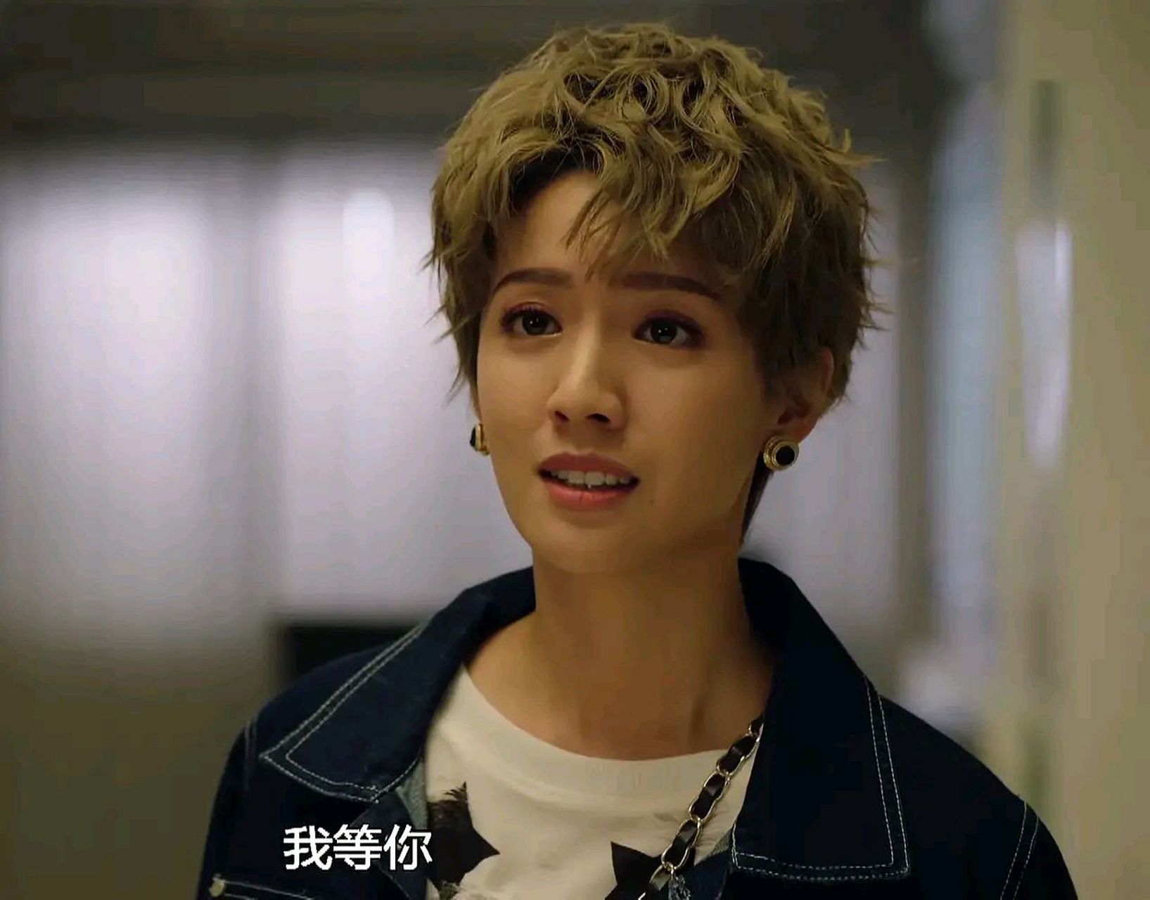 在《使徒行者3》最后一集里,庞浩洋和阿兜在医院见了一面,这次见面是