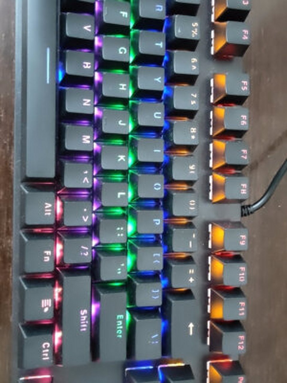 雷柏v500pro对比达尔优机械师,雷柏v500pro的红轴怎么样  雷柏v500pro