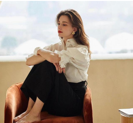 四国混血的混血儿,颜值身材样样有,网友:你看我可以吗