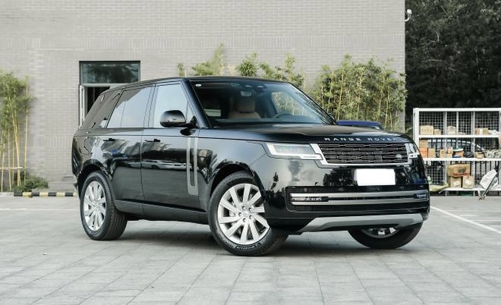 部分2023款揽胜,揽胜运动版宣布召回!