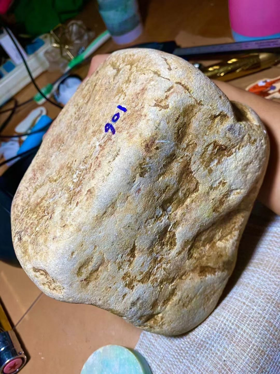 3公斤木那杨梅皮色料,皮壳紧致沙细,,压灯色阳色辣色正,色必进,重量压