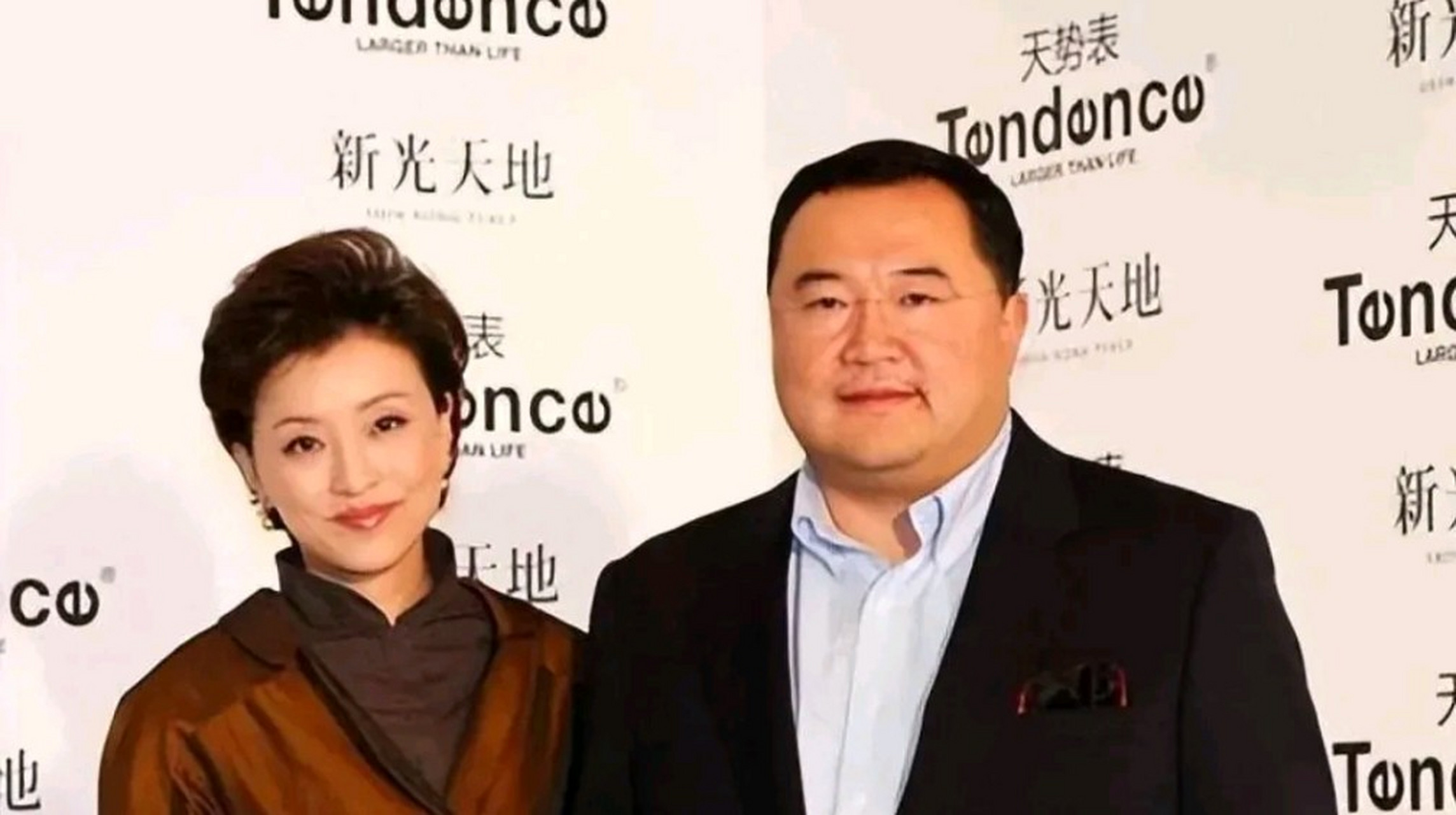 杨澜的儿子和女儿,完美诠释了那句"养儿像妈妈,养女像爸爸"那句话.