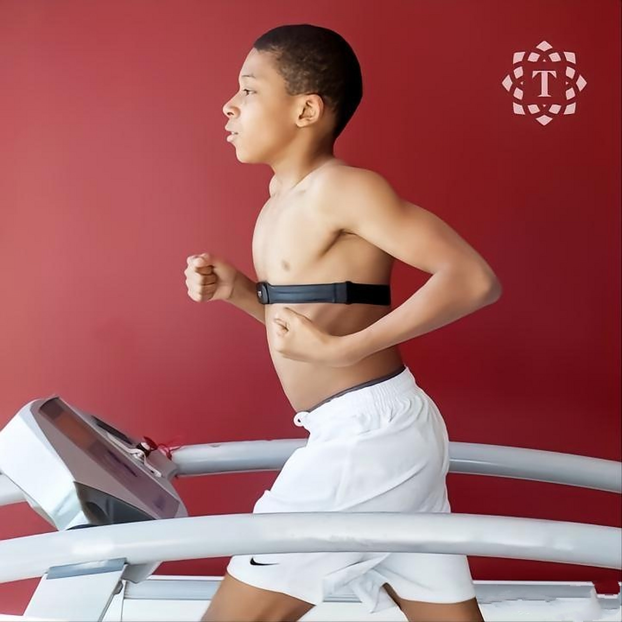 小时候的姆巴佩.