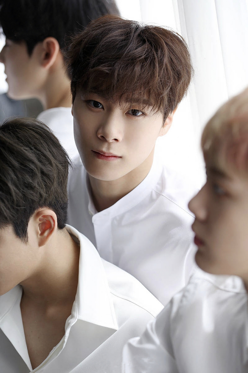 韩娱圈突传噩耗,据韩联社报道,据警方和业界20日消息,车银优组合astro