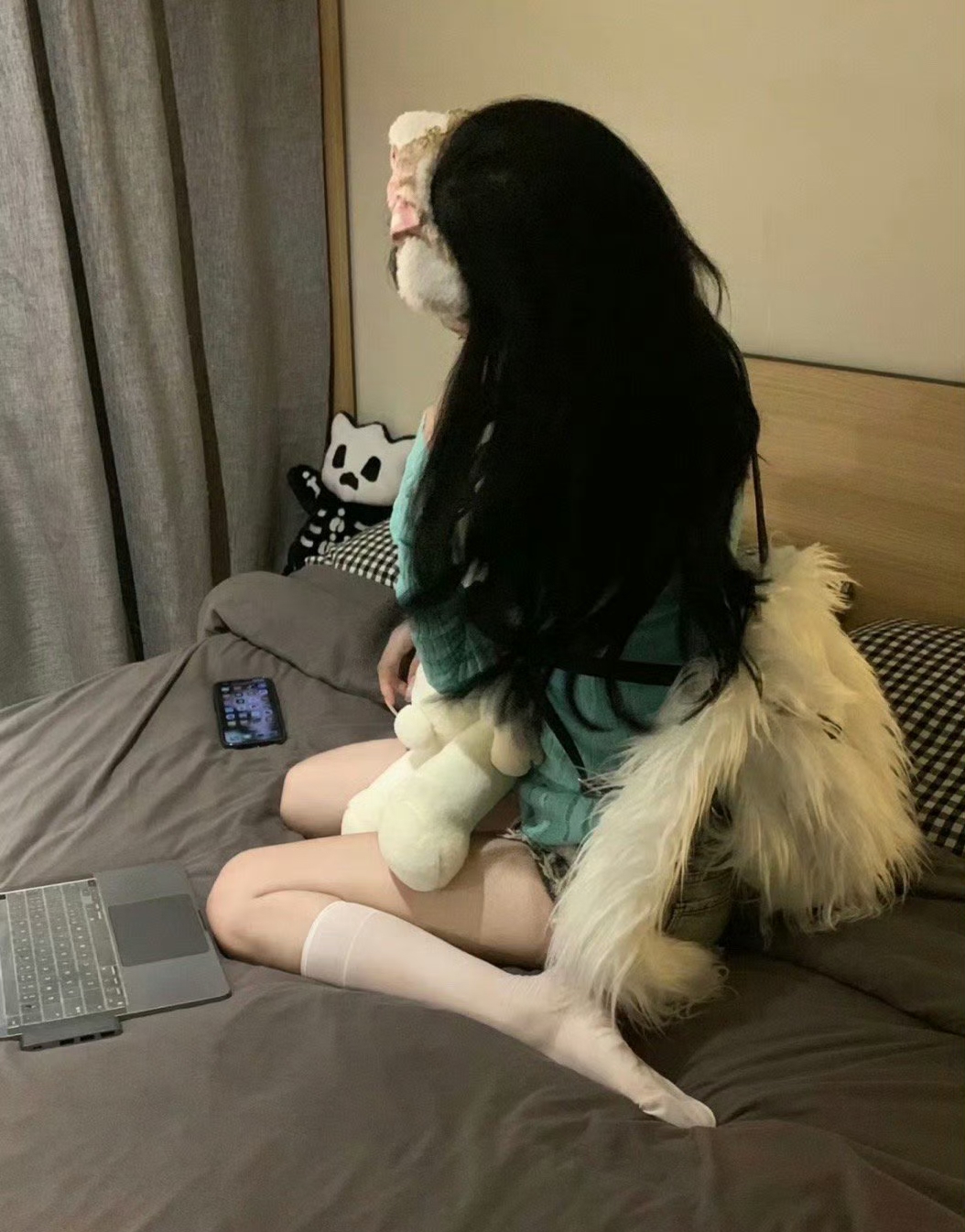 我也看不清我自己,有趣也无趣,乐观也消极,极其矛盾
