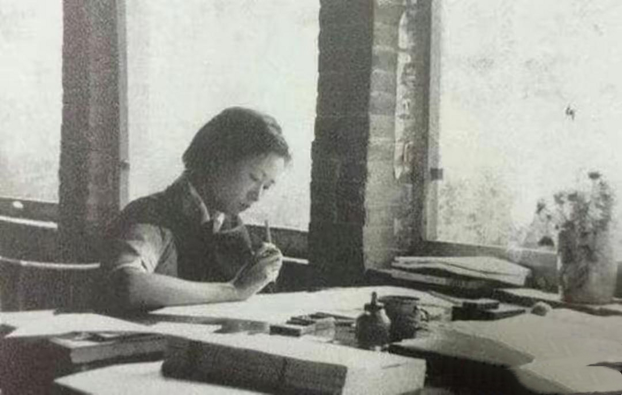 当年,林徽因去世后,梁思成娶了她的学生林洙做妻子,没想到,林洙却说