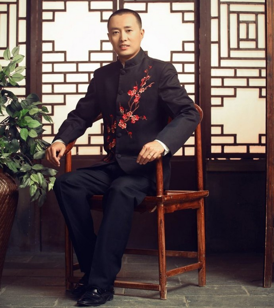 震惊!对冲基金天才刘强年仅36岁便实现从零到20亿的飞跃,却在事业巅峰