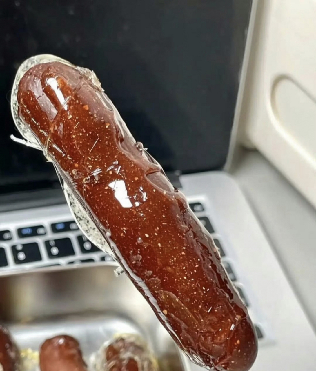 冰糖烤肠,21世纪最伟大的发明之一-百货之家