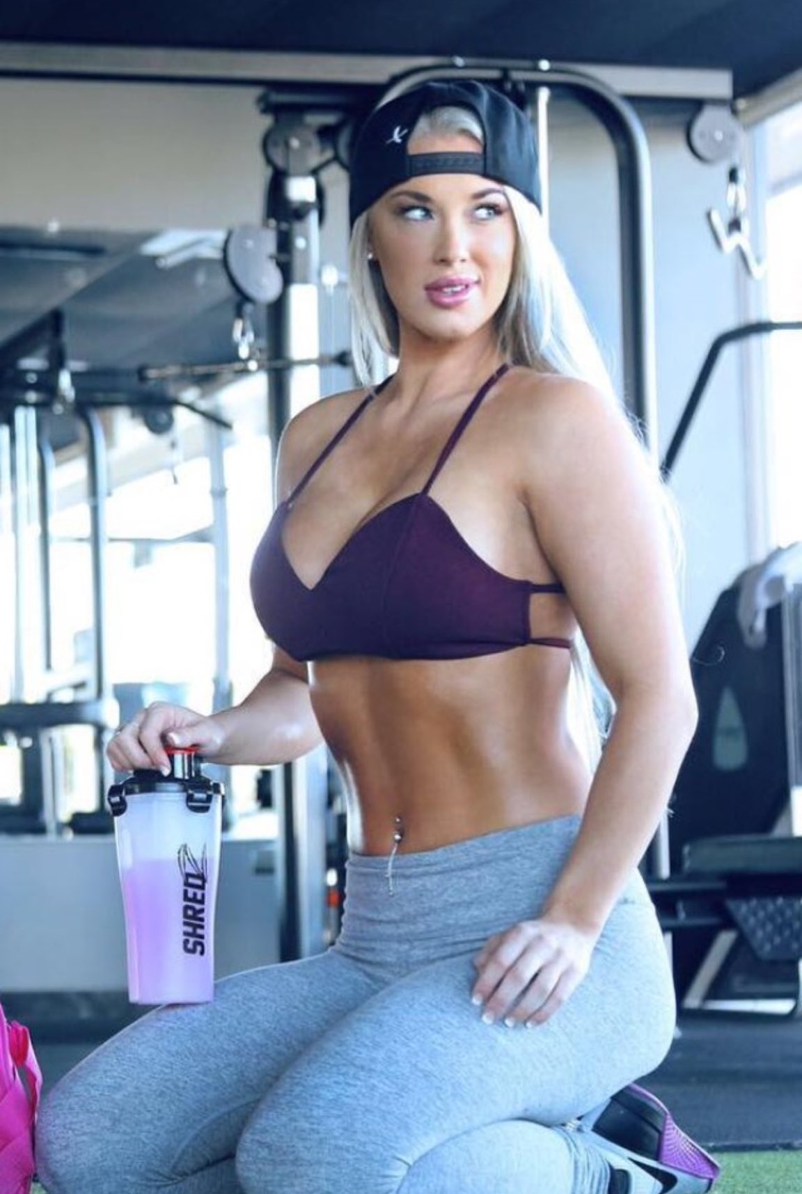 laci kay somers健身网红,被称"宅男杀手"