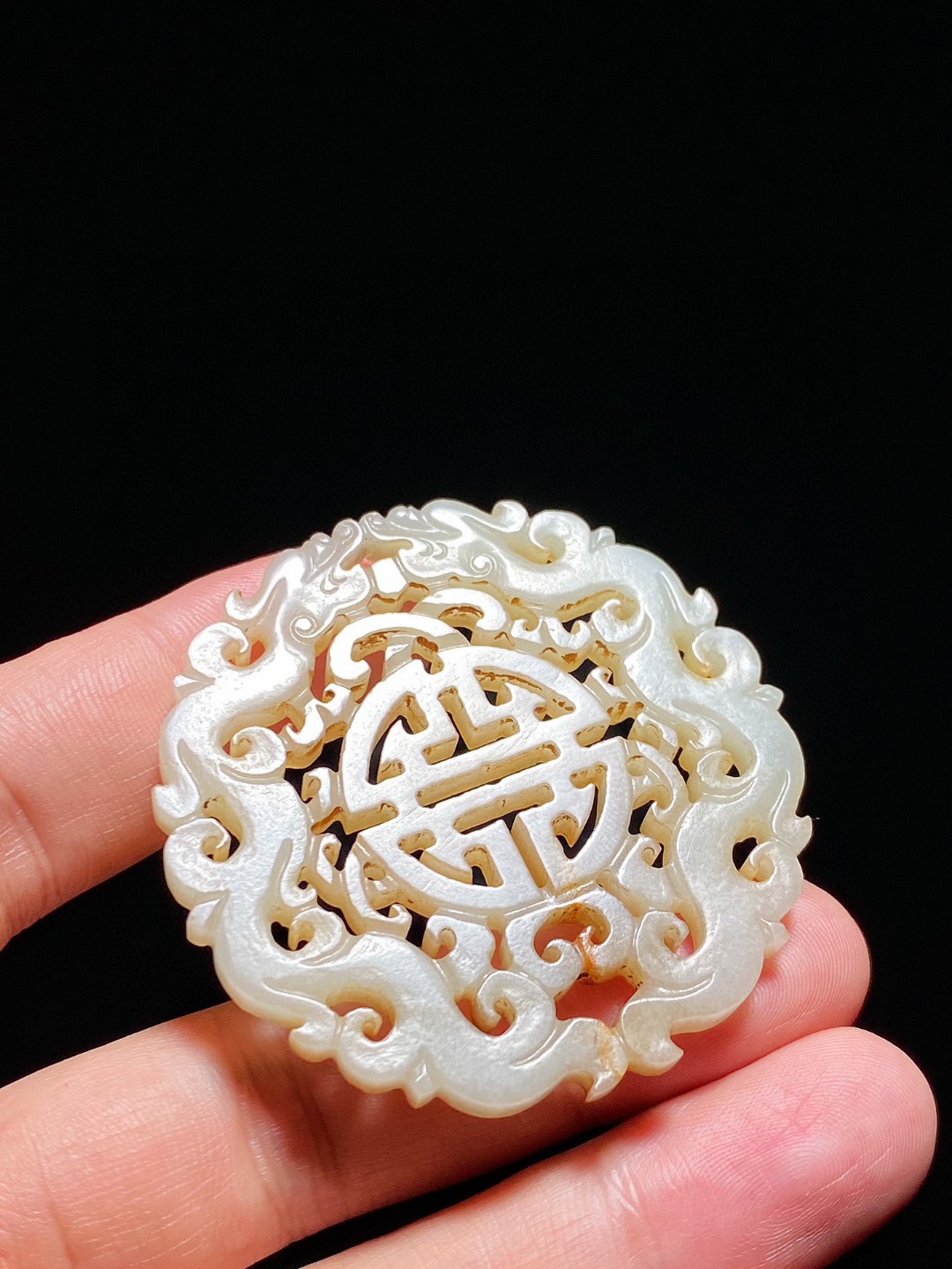 清中期 和田玉籽料 白玉 双龙捧寿 玉佩 挂件