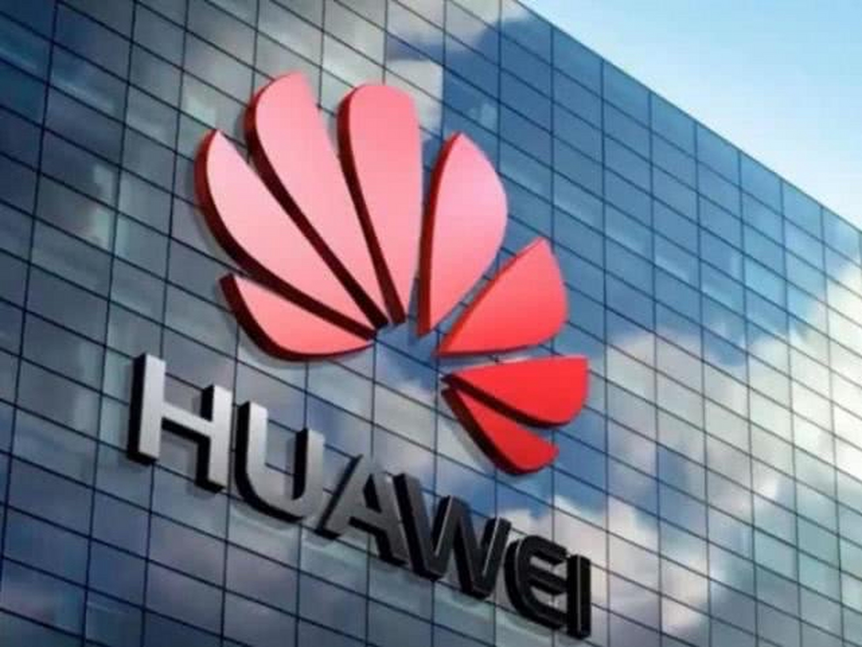 华为每年营收1000亿美元左右,有国内最顶级的人才团队,在欧洲和北美