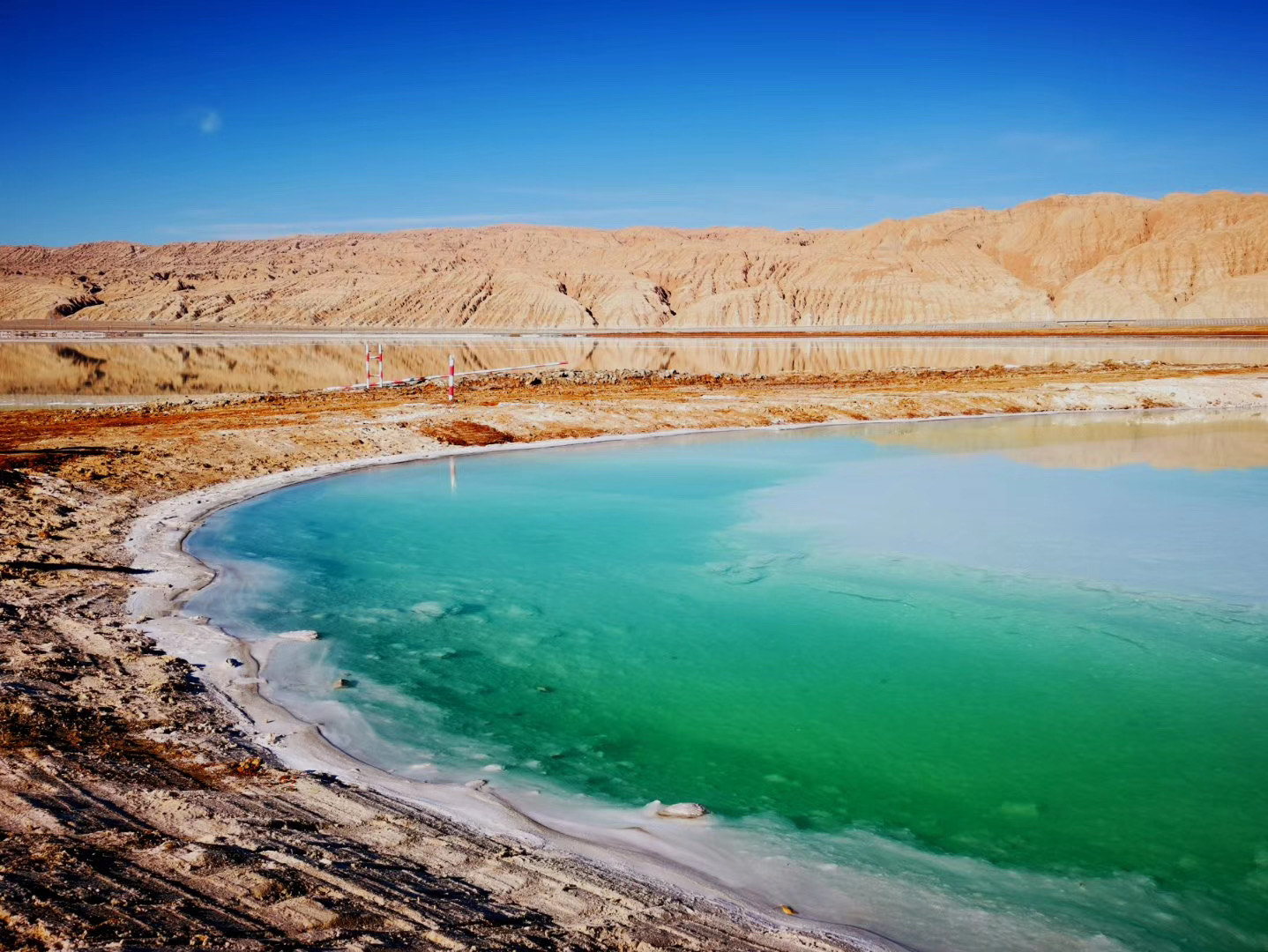 自由南疆行之第三十七站:走进青海茫崖翡翠湖