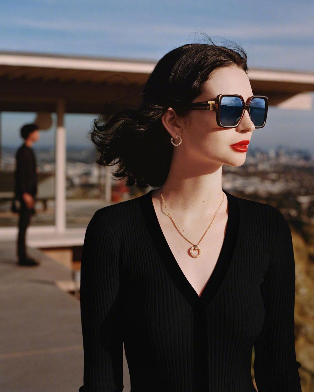 保罗·沃克24岁女儿梅朵·沃克meadow walker发ins透露自己出演炼