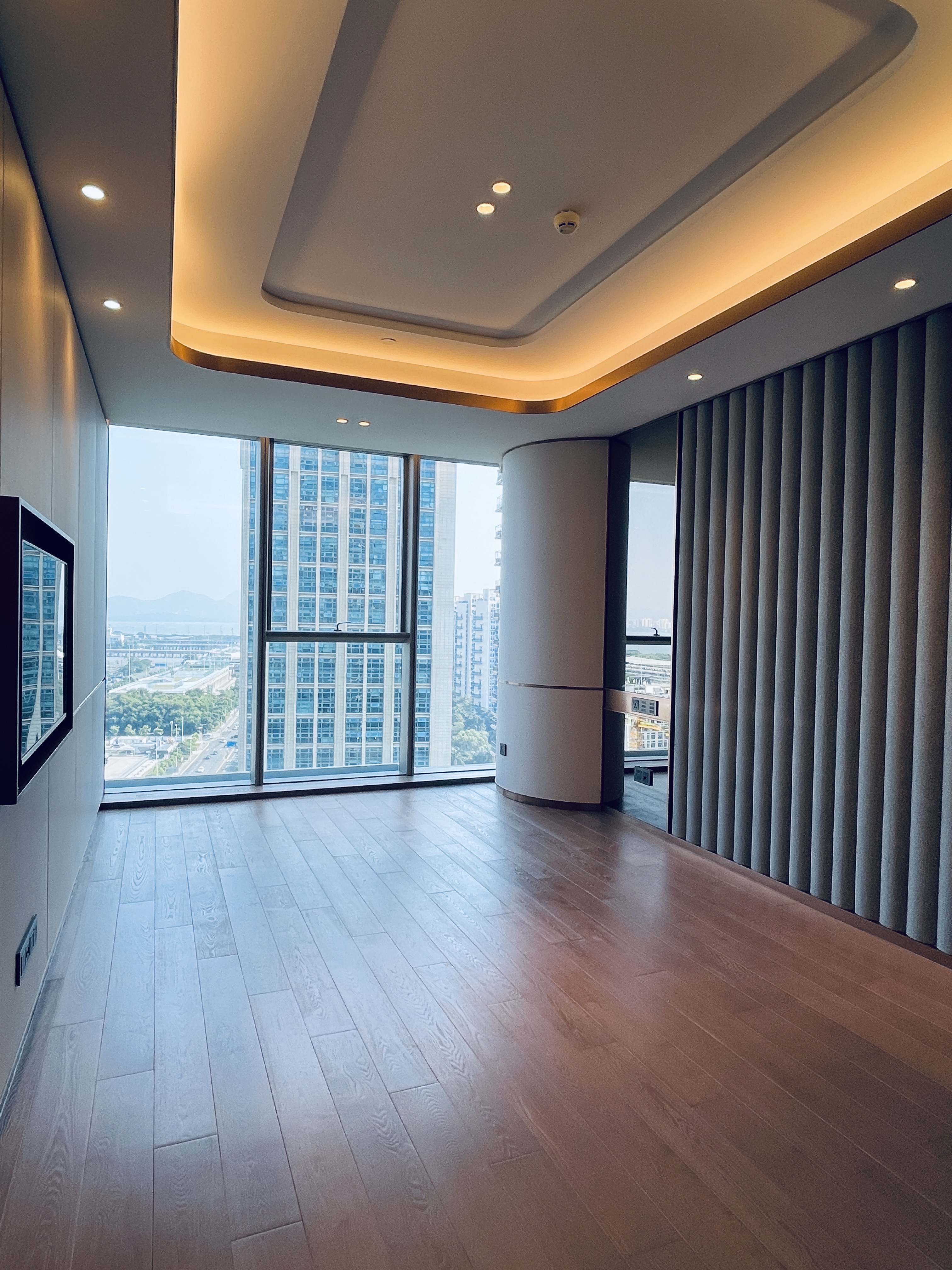 深圳湾一号t8栋一线海景,极致生活享受