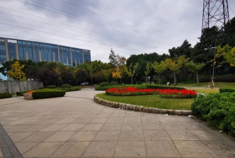 上海徐汇梦公园隐藏在大都市的景色
