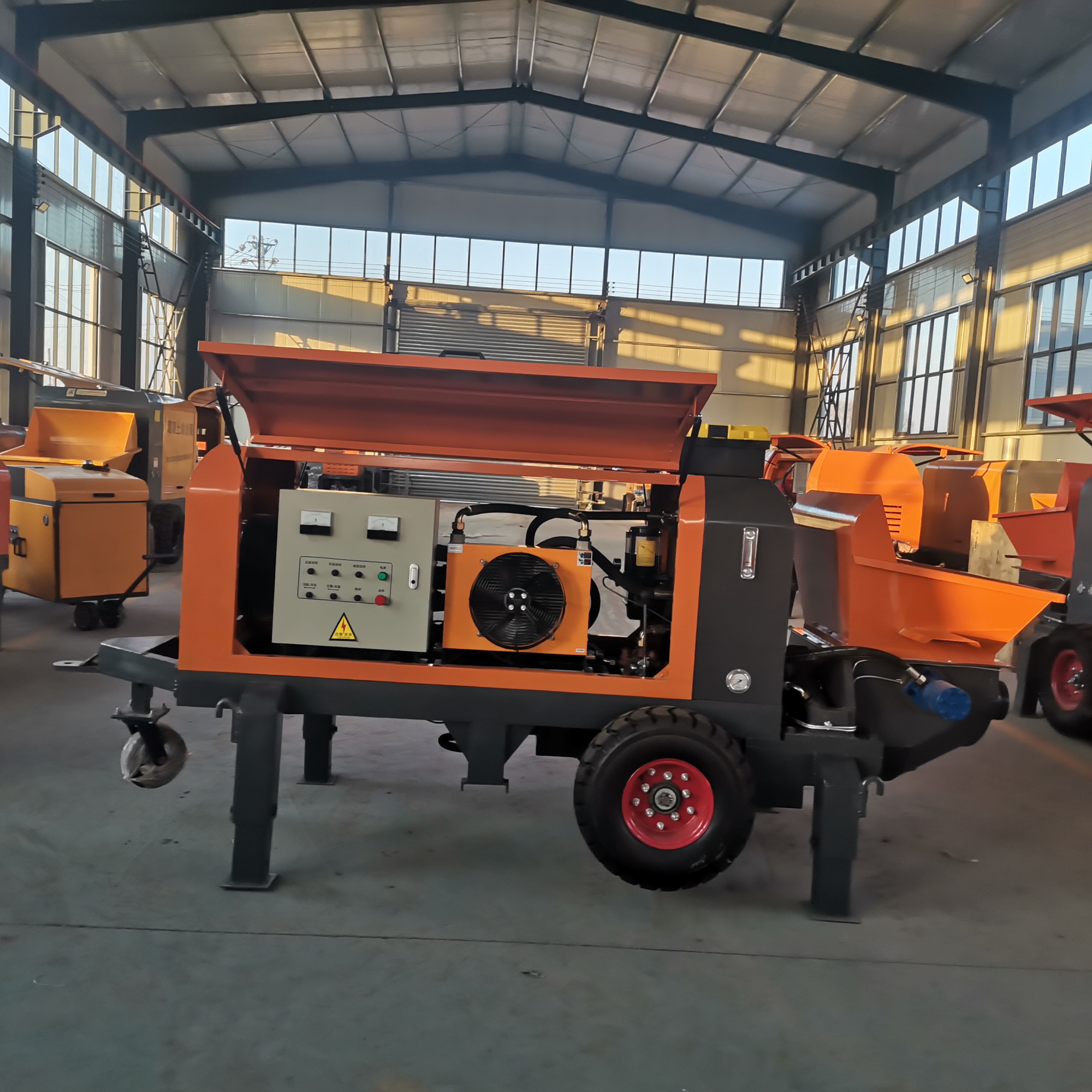 小型混凝土泵,30型混凝土输送泵,打地暖回填的泵机