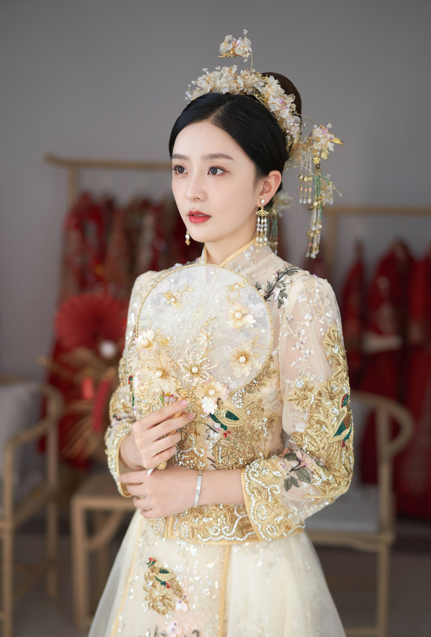 魅力女星王嘉丽,古装服饰惊艳全场#娱乐#明星