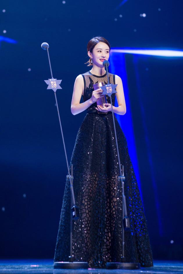 第35届华鼎奖揭晓殷桃获最佳女主角,赵丽颖获最佳女演员