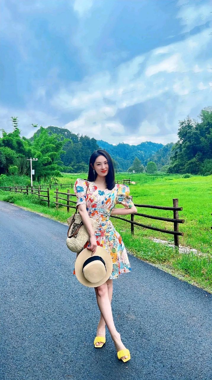 我是80后江西单身女人,能让一个男人看中的女人,不一定要很漂亮,但她